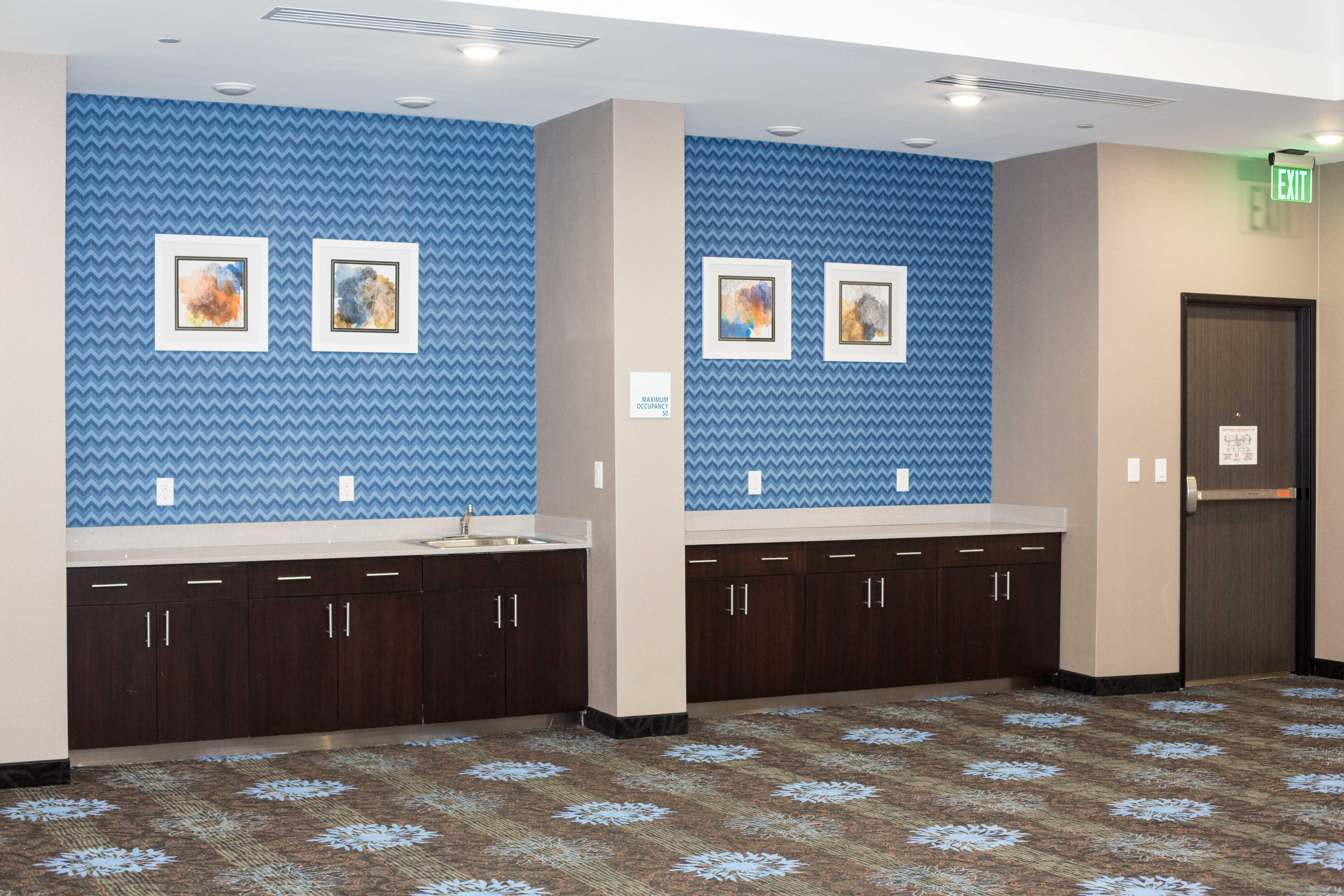 Holiday Inn Express & Suites Oklahoma City Southeast By Ihg Exteriör bild